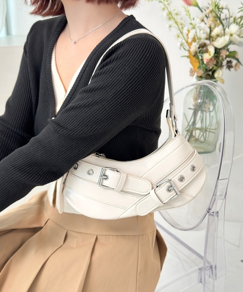 clear(クリア)の「ダブルベルテッドショルダーバッグ≪SS新作≫(ショルダーバッグ・レディース・シルバー/ブラック/アイボリー・F)」の4枚目の写真