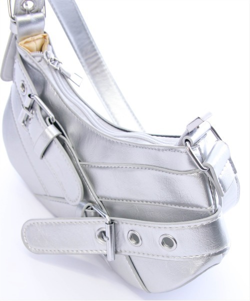 clear(クリア)の「ダブルベルテッドショルダーバッグ≪SS新作≫(ショルダーバッグ・レディース・シルバー/ブラック/アイボリー・F)」の8枚目の写真