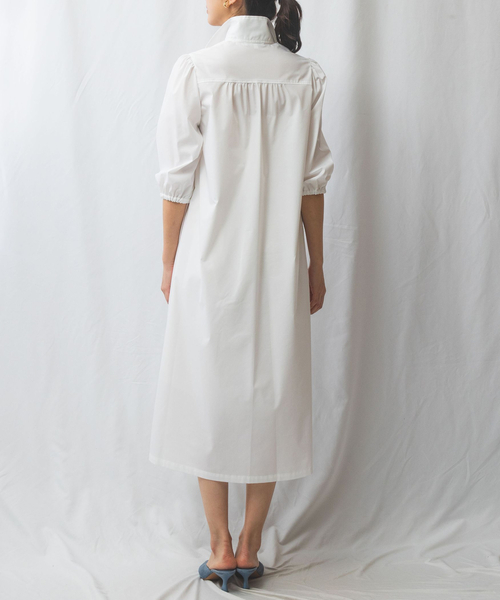 NARACAMICIE(ナラカミーチェ)の「【NARACAMICIE】共ベルトスタンドワンピース(ワンピース・レディース・ホワイト/ネイビー・M/XL)」の10枚目の写真