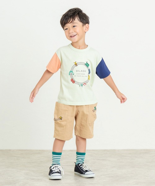 DILASH(ディラッシュ)の「電車刺繍5分丈パンツ(その他パンツ・キッズ・ベージュ/ブルー・80/90/100/110/120/130)」の2枚目の写真
