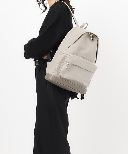 TOFF&LOADSTONE(トフアンドロードストーン)の「Sack backpack(ザック バックパック)(バックパック/リュック・レディース・カーキ/ライトグレー系9/ブラック・00)」の11枚目の写真