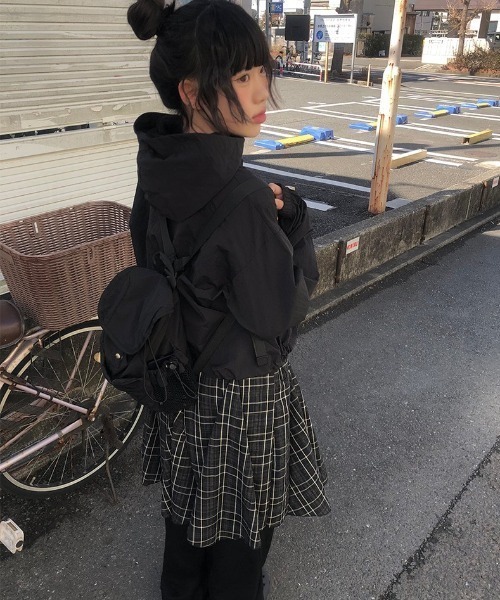 anyonemore（エニワンモア）の「チェック柄アンバランスミディスカート（スカート・レディース・ブラック・FREE）」の14枚目の写真