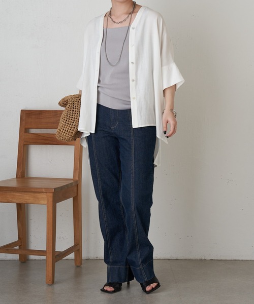 Jena espace merveilleux(ジェナ エスパスメルヴェイユ)の「リネンライクリラックスシャツ(シャツ/ブラウス・レディース・ブラック/レッド/オフホワイト/ブルー系その他・2/1)」の19枚目の写真