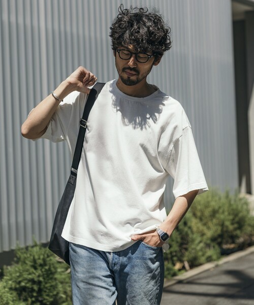 Firsthand(ファーストハンド)の「Firsthand/ファーストハンド 7.3オンス ダメージ加工 バックプリント ショートスリーブTシャツ / ワンポイント刺繍 / オーバーサイズ クルーネック 半袖Tシャツ(Tシャツ/カットソー・メンズ・グレー/ホワイト/ブラック・L/M)」の7枚目の写真