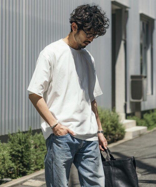 Firsthand(ファーストハンド)の「Firsthand/ファーストハンド 7.3オンス ダメージ加工 バックプリント ショートスリーブTシャツ / ワンポイント刺繍 / オーバーサイズ クルーネック 半袖Tシャツ(Tシャツ/カットソー・メンズ・グレー/ホワイト/ブラック・L/M)」の9枚目の写真