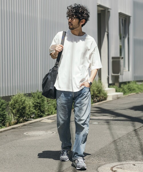 Firsthand(ファーストハンド)の「Firsthand/ファーストハンド 7.3オンス ダメージ加工 バックプリント ショートスリーブTシャツ / ワンポイント刺繍 / オーバーサイズ クルーネック 半袖Tシャツ(Tシャツ/カットソー・メンズ・グレー/ホワイト/ブラック・L/M)」の13枚目の写真