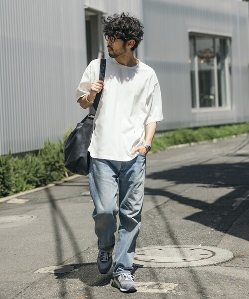 Firsthand(ファーストハンド)の「Firsthand/ファーストハンド 7.3オンス ダメージ加工 バックプリント ショートスリーブTシャツ / ワンポイント刺繍 / オーバーサイズ クルーネック 半袖Tシャツ(Tシャツ/カットソー・メンズ・グレー/ホワイト/ブラック・L/M)」の14枚目の写真