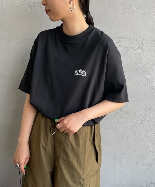 tシャツ 「MANHATTAN PORTAGE/マンハッタンポーテージ」 スカイラインワンポイントロゴ ショートスリーブTシャツ レディース メンズ MANHATTAN PORTAGE/マンハッタンポーテージ] スカイラインワン