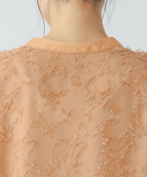 GLOBAL WORK（グローバルワーク）の「ジャガードブラウス長袖/290652（シャツ/ブラウス・レディース・ピンク系その他/チャコール/アイボリー・MEDIUM/LARGE）」の21枚目の写真