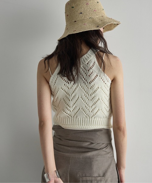 THE YOn（ザヨン）の「針抜きジャガードアメスリニットトップス（タンクトップ・レディース・ライトグリーン/オフホワイト/ブラック・FREE）」の4枚目の写真