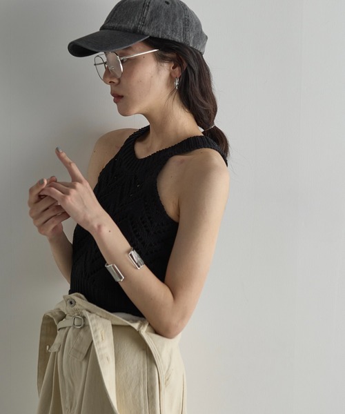 THE YOn（ザヨン）の「針抜きジャガードアメスリニットトップス（タンクトップ・レディース・ライトグリーン/オフホワイト/ブラック・FREE）」の17枚目の写真