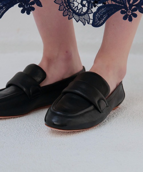 FABIO RUSCONI(ファビオルスコーニ)の「FABIO RUSCONI / EMA loafer(ラムレザーローファー 2224)(ローファー・レディース・ブルー/ブラック・37/36)」の4枚目の写真