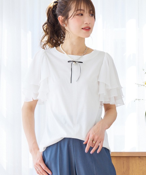 Rose Tiara(ローズティアラ)の「フレアスリーブカットソー(Tシャツ/カットソー・レディース・ピンク/ブラック/オフホワイト・46/42/38)」の2枚目の写真