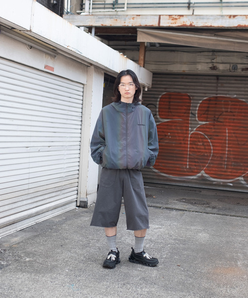 JOINT WORKS（ジョイントワークス）の「NOMANUAL/ノーマニュアルMOLTING BERMUDA SWEATPANTS（スラックス・メンズ・ブラック/チャコールグレー・MEDIUM/LARGE）」の4枚目の写真