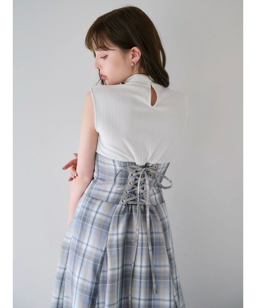 dazzlin（ダズリン）の「チェックノースリーブコルセットワンピース（ワンピース・レディース・オフホワイト/グレー/ブラック・X-SMALL/SMALL/MEDIUM）」の8枚目の写真