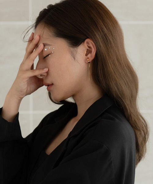 VATSURICA（バツリカ）の「〈VATSURICA〉金属アレルギー対応 / サージカルステンレス / チェーン フープ ワンタッチイヤリング（イヤリング・レディース・ゴールド/シルバー・FREE）」の7枚目の写真