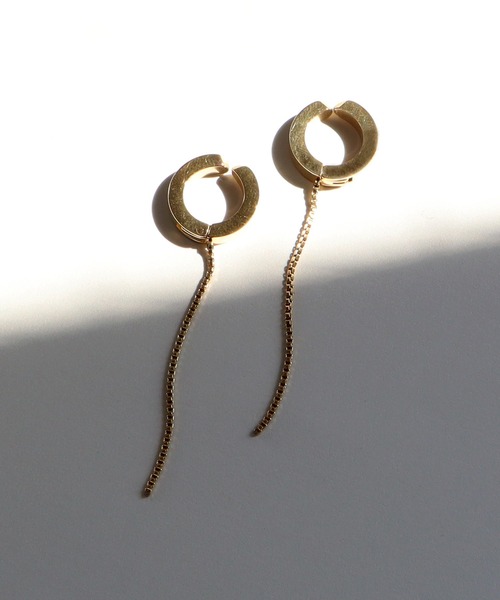 VATSURICA（バツリカ）の「〈VATSURICA〉金属アレルギー対応 / サージカルステンレス / チェーン フープ ワンタッチイヤリング（イヤリング・レディース・ゴールド/シルバー・FREE）」の4枚目の写真