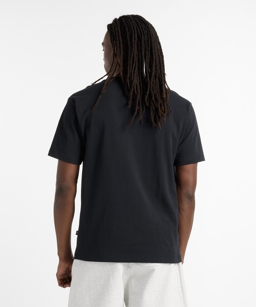 NEW BALANCE(ニューバランス)の「New Balance X Debut Sculpture ショートスリーブTシャツ(Tシャツ/カットソー・メンズ・ブラック/アイボリー・SMALL/MEDIUM/LARGE/X-LARGE/XX-LARGE)」の4枚目の写真