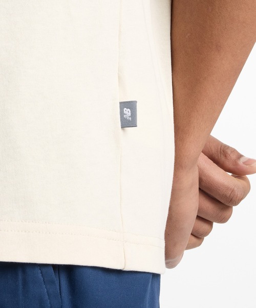 NEW BALANCE(ニューバランス)の「New Balance X Debut Sculpture ショートスリーブTシャツ(Tシャツ/カットソー・メンズ・ブラック/アイボリー・SMALL/MEDIUM/LARGE/X-LARGE/XX-LARGE)」の15枚目の写真