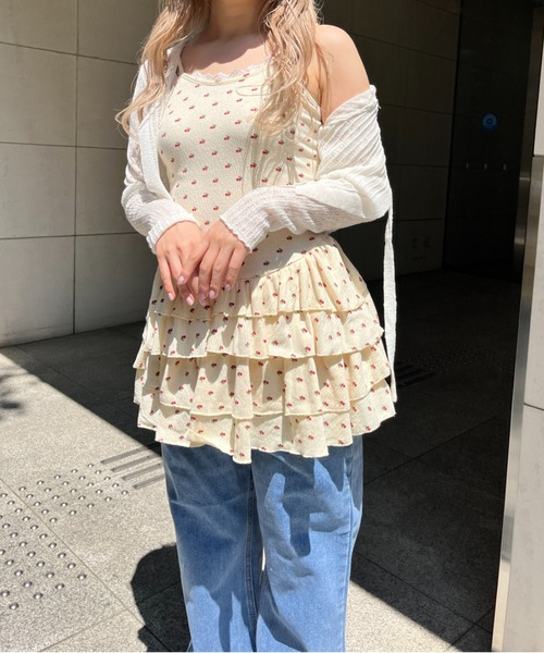MORE self LOVE（モアセルフラブ）の「チェリーティアードワンピース（ワンピース・レディース・オフホワイト/ベージュ・FREE）」の18枚目の写真