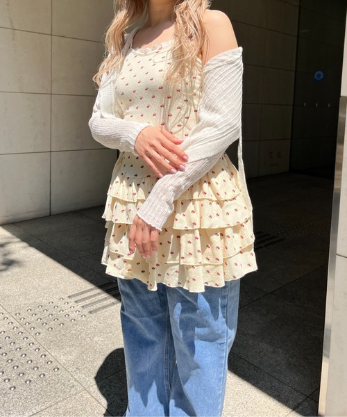 MORE self LOVE（モアセルフラブ）の「チェリーティアードワンピース（ワンピース・レディース・オフホワイト/ベージュ・FREE）」の19枚目の写真