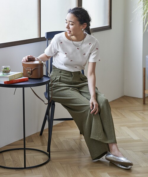 FREAK'S STORE(フリークスストア)の「ミニリボン刺繍Tシャツ(Tシャツ/カットソー・レディース・ブラック/グレー/オフホワイト・フリ-)」の17枚目の写真
