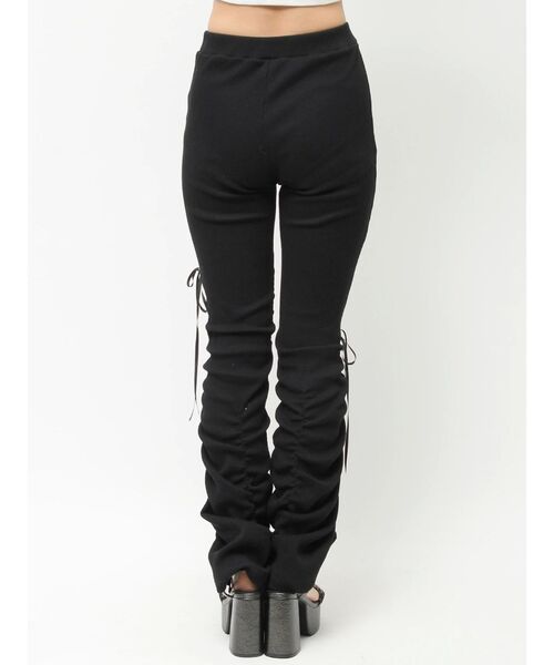 EVRIS（エヴリス）の「ドロストギャザーリブフレアパンツ（その他パンツ・レディース・ブラック/ブルー・FREE）」の8枚目の写真