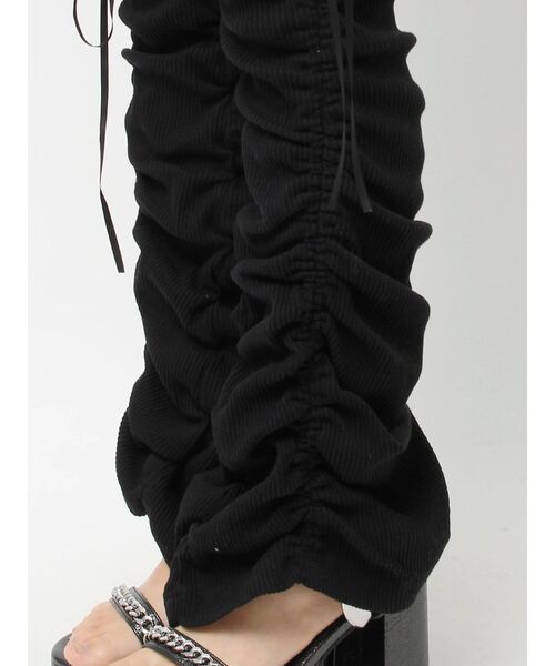 EVRIS（エヴリス）の「ドロストギャザーリブフレアパンツ（その他パンツ・レディース・ブラック/ブルー・FREE）」の10枚目の写真