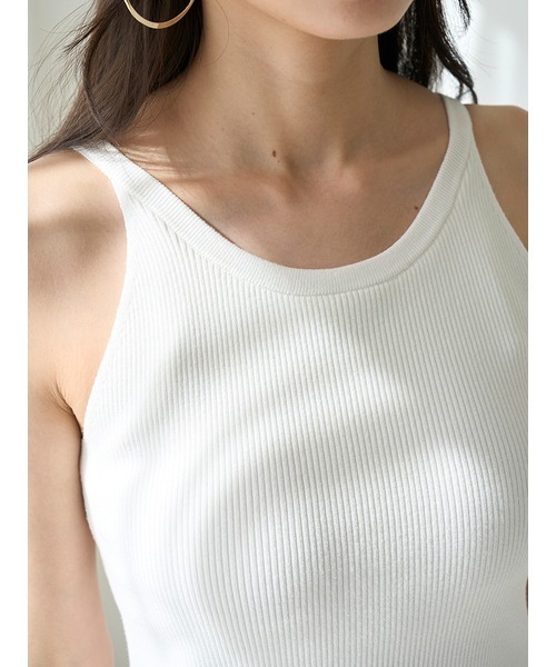 SNIDEL（スナイデル）の「カップ付きタンクトップ（タンクトップ・レディース・ホワイト/ブラック/グレイッシュベージュ/ライトブルー・FREE）」の11枚目の写真