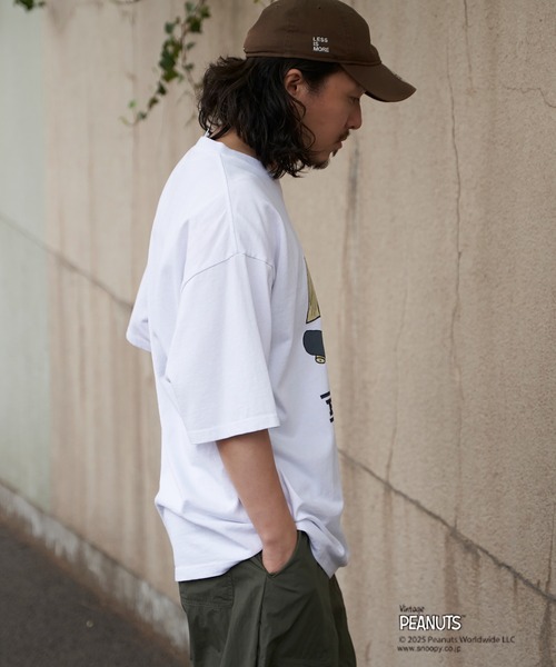 NO NEED（ノーニード）の「【NUTMEG/ナツメグ】Peaunts スケボーT（Tシャツ/カットソー・メンズ・ネイビー/チャコール/ホワイト/グレー・LL/M/L）」の17枚目の写真