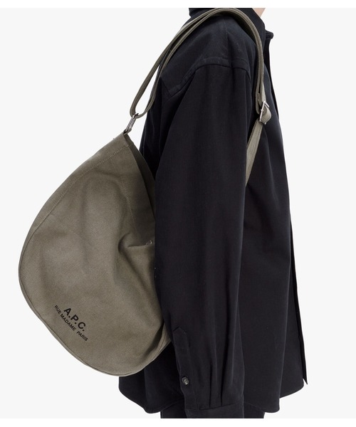 ★送料関税込★A.P.C. アーペーセー JOURNAL ショルダーバッグ A.P.C.＞BESACE JOURNAL ショルダーバッグ