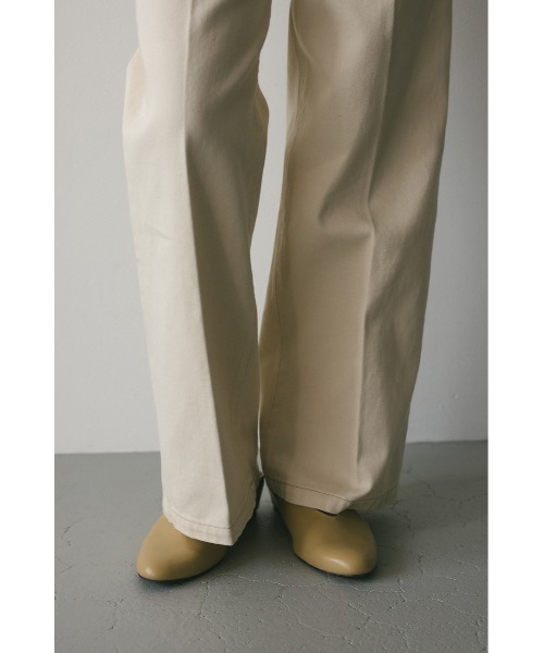 STYLEMIXER（スタイルミキサー）の「センタープレスワイドデニム（デニムパンツ・レディース・インディゴブルー/アイボリー・X-SMALL/SMALL/MEDIUM/LARGE）」の16枚目の写真