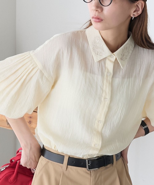 BONLECILL（ボンルシール）の「襟刺繍バルーンスリーブシアーシャツ（シャツ/ブラウス・レディース・ネイビー/オフホワイト/チャコールグレー・FREE）」の20枚目の写真