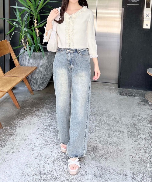 INGNI（イング）の「フリル5分袖ニットカーディガン（カーディガン/ボレロ・レディース・アイボリー/サックスブルー/ピンク・M）」の5枚目の写真