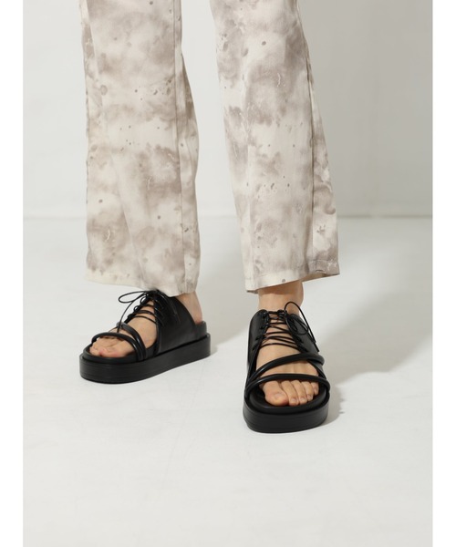 Bella lume（ベッラルーメ）の「【NK】【it】【Bella Lume(ベッラルーメ)】アーバンサンダル（サンダル・レディース・ブラック・SMALL/MEDIUM/LARGE）」の5枚目の写真