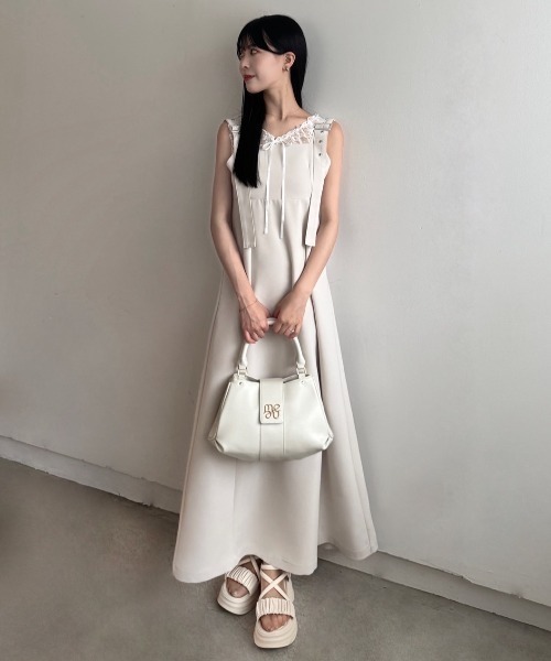 mellowneon（メロウネオン）の「厚底ギャザーサンダル（サンダル・レディース・アイボリー/ブラック・SMALL/MEDIUM/LARGE）」の8枚目の写真