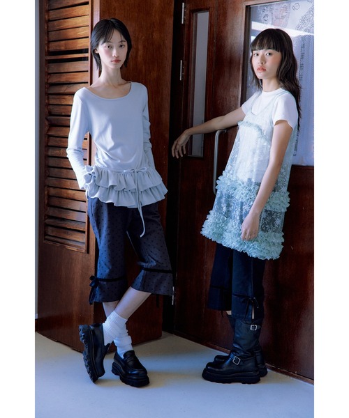 L.H.P(エルエイチピー)の「roughneck/ロフネック/RUFFLE PLAIN T-SHIRTS(Tシャツ/カットソー・レディース・ブラック/グレー・F)」の4枚目の写真