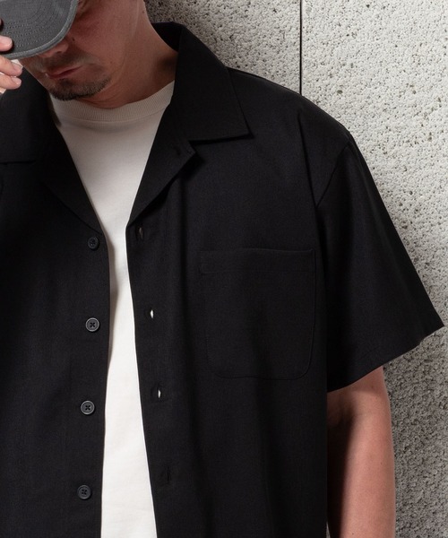 BAYBLO(ベイブロ)の「(SA) テックリネン 無地 半袖 シャツ(シャツ/ブラウス・メンズ・ブラック/チャコールグレー/ベージュ/ブラウン・M/L/LL)」の2枚目の写真