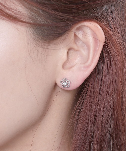 ペタルデイジーキャッチ ピアス（ピアス（両耳用））｜MARY