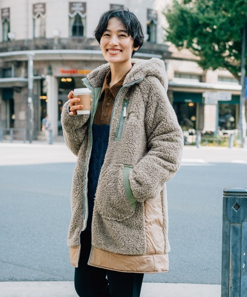 KRIFF MAYER Lady's Collection（クリフメイヤーレディースコレクション）の「【軽い・暖かい】シャギーボアロングフードJK（その他アウター・レディース・グリーン/ブラウン/ネイビー/グレー/ナチュラル/ブラック/カラフル・MEDIUM/LARGE）」の2枚目の写真