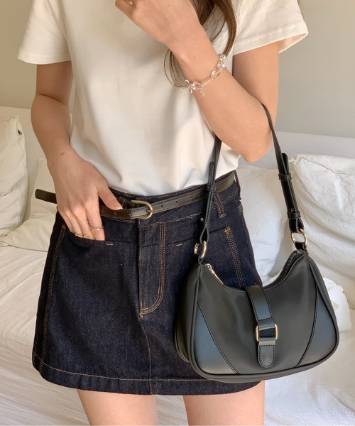 新品未使用お得2点おまけ付き♡Peko Club♡リュック&ショルダーバッグ セール】合皮切り替え2WAYショルダーバッグ（ショルダーバッグ