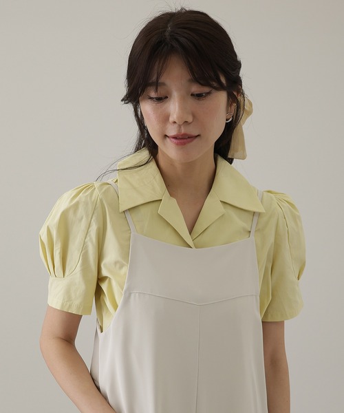 Lace Ladies(レースレディース)の「ソリッドカラー くるみボタン 開襟 パフスリーブ ブラウス(シャツ/ブラウス・レディース・アイボリー/グリーン/イエロー・M/XL)」の4枚目の写真