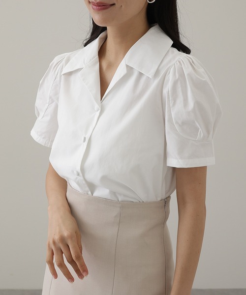 Lace Ladies(レースレディース)の「ソリッドカラー くるみボタン 開襟 パフスリーブ ブラウス(シャツ/ブラウス・レディース・アイボリー/グリーン/イエロー・M/XL)」の11枚目の写真