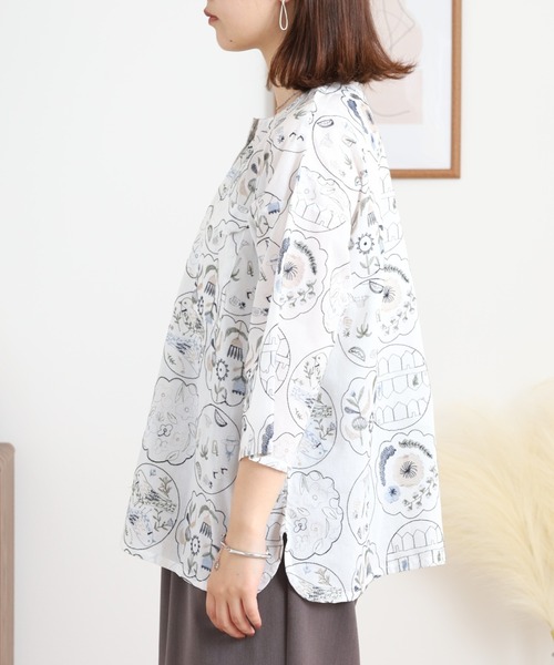 Emago（イマゴ）の「EMAGO リメイク総柄刺繍ブラウス（シャツ/ブラウス・レディース・ネイビー/ホワイト・FREE）」の12枚目の写真