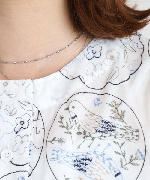 Emago（イマゴ）の「EMAGO リメイク総柄刺繍ブラウス（シャツ/ブラウス・レディース・ネイビー/ホワイト・FREE）」の14枚目の写真