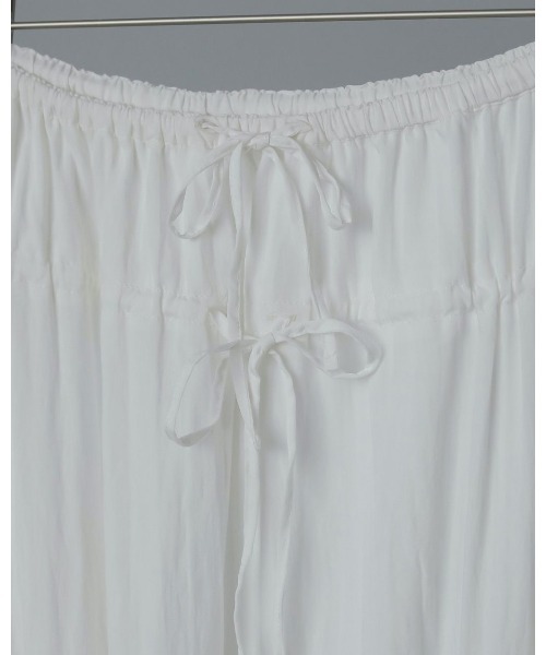 anuke（アンヌーク）の「anuke Volume Balloon Skirt 62510806（スカート・レディース・ホワイト/ブラック・36/38）」の7枚目の写真