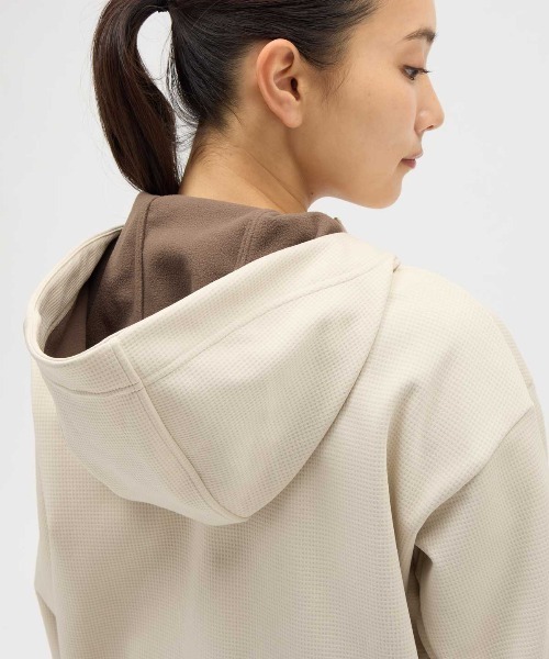 le coq sportif(ルコックスポルティフ)の「防風ストレッチワッフルボンディングアウター(その他アウター・レディース・ブルー/ブラウン/ネイビー/ベージュ・L/M/XL/S)」の12枚目の写真