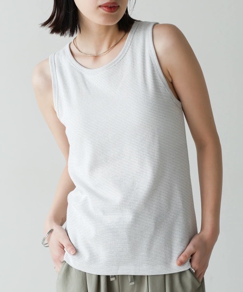 Bou Jeloud（ブージュルード）の「カップ付きラメボーダータンク（タンクトップ・レディース・ブラック/オフホワイト/ベージュ・FREE）」の6枚目の写真