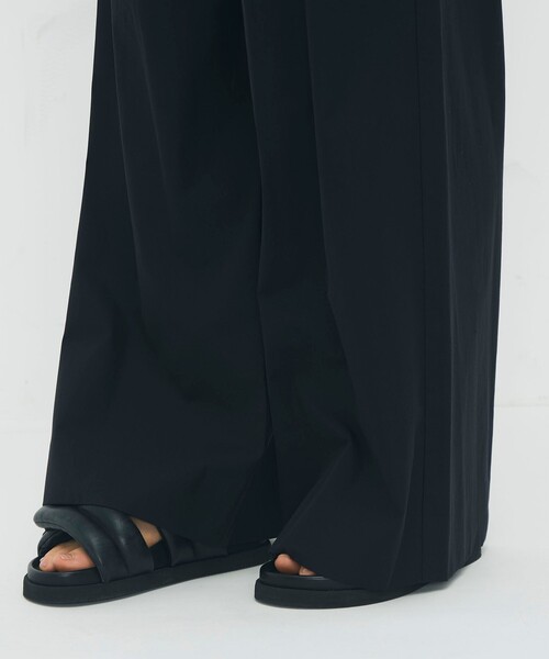 caban（キャバン）の「シャトルポプリン 2タックワイドパンツ（その他パンツ・レディース・ネイビー/チャコールグレー/ピンク・XS/S）」の11枚目の写真