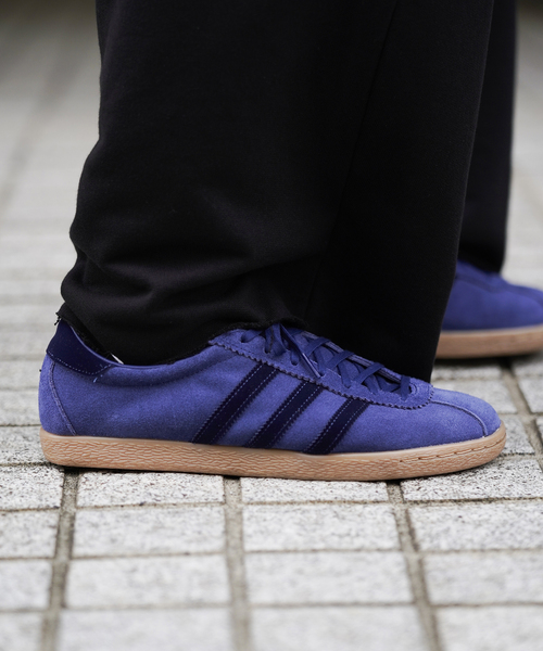 adidas（アディダス）の「adidas / アディダス TOBACCO（スニーカー・メンズ・ベージュ/ネイビー・26cm/26.5cm/27cm/27.5cm/28cm）」の9枚目の写真